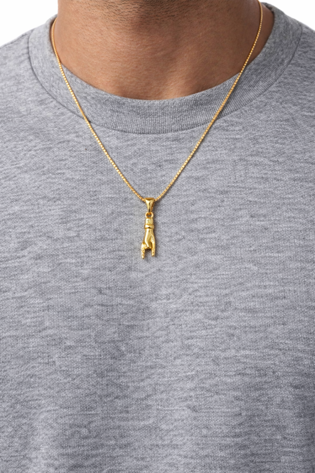 20mm 18k Plated Mano Cornuto Pendant